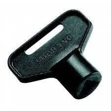 CHAVE TECNIL TRIANGULAR P/CX HIDROMETRO